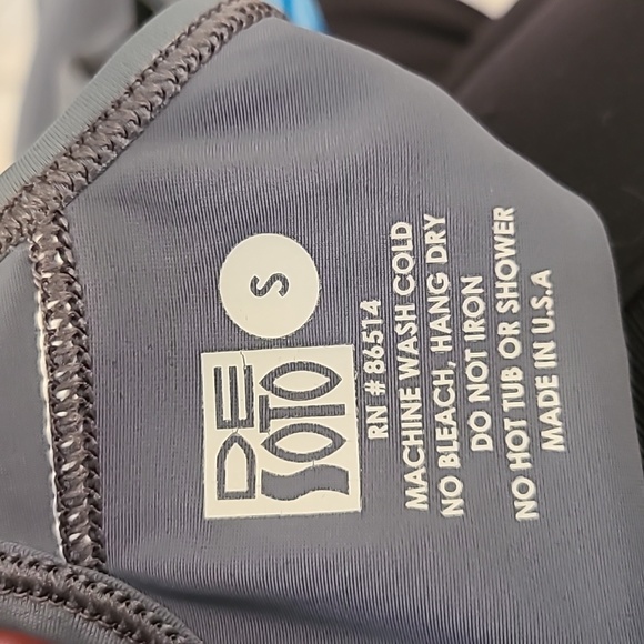 Triathlon tank - Picture 3 of 3